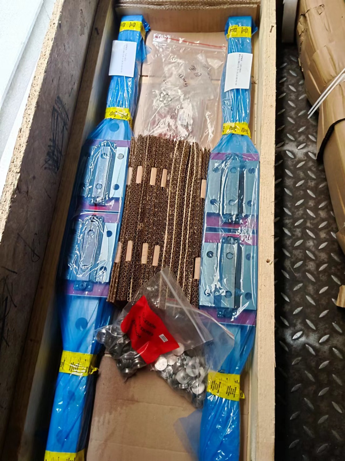 瑞士SCHNEEBERGER滑塊導軌